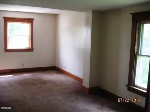 1304 Morningside Dr, Freeport, IL 61032 photo 15