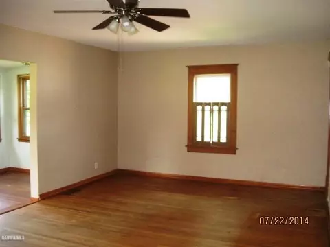 1304 Morningside Dr, Freeport, IL 61032 photo 10