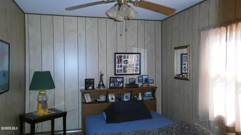 223 E Pearl St, Lanark, IL 61046 photo 14