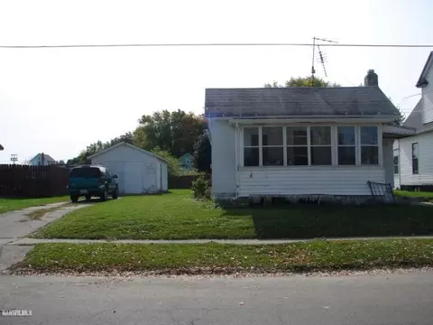 915 E Shawnee, Freeport, IL 61032 photo 1