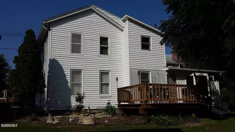 723 E Washington St, Mount Carroll, IL 61053 photo 11