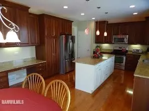 923 Southgate Dr, Davis, IL 61019 photo 6
