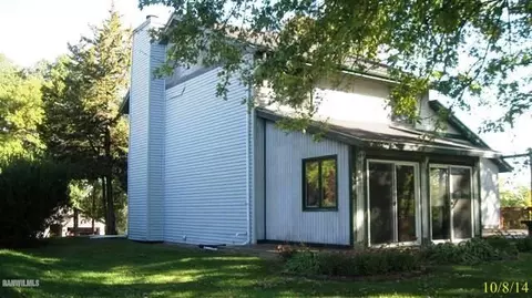 2069 Hillsdown Rd, Davis, IL 61019 photo 2