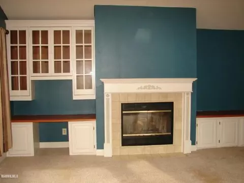 40 N Wise, Freeport, IL 61032 photo 3
