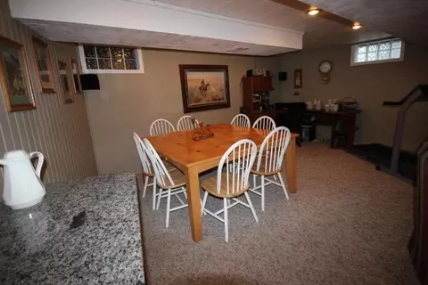 984 Monroe Dr, Freeport, IL 61032 photo 21
