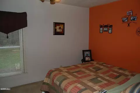 4529 S Walnut, Freeport, IL 61032 photo 17