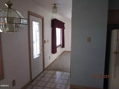 106 E 12th St, Pecatonica, IL 61063 photo 2