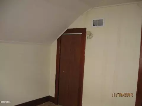 905 S Oak Ave, Freeport, IL 61032 photo 14
