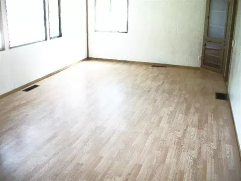 720 E Illinois, Freeport, IL 61032 photo 6