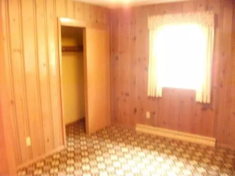 1857 Valley View Dr, Freeport, IL 61032 photo 7
