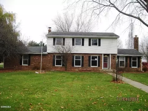 2277 Shepard Dr, Freeport, IL 61032 photo 1
