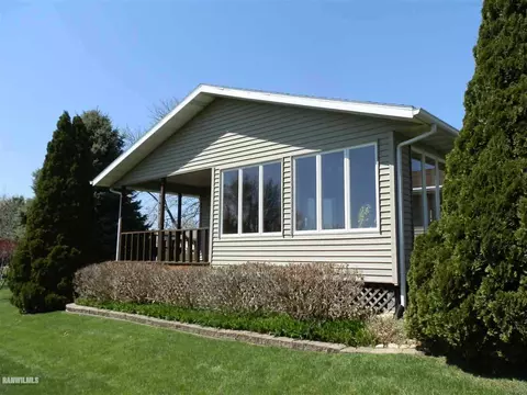 2373 Butternut Bnd, Davis, IL 61019 photo 2