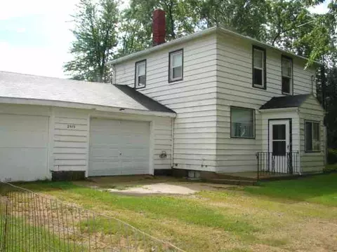 2973 N Tower Rd, Freeport, IL 61032 photo 1