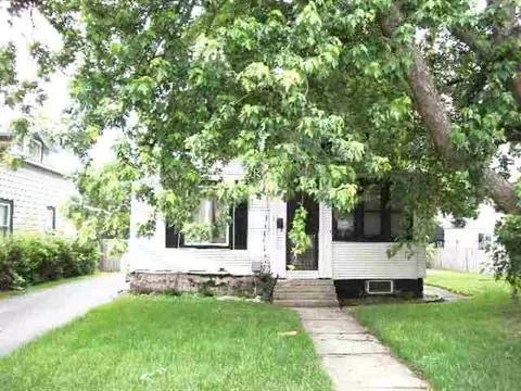 536 W American, Freeport, IL 61032 photo 1