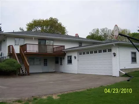 501 Hill St, Lanark, IL 61046 photo 9