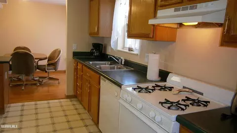 407 W W Spg, Mount Carroll, IL 61053 photo 6