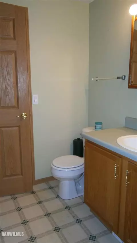 407 W W Spg, Mount Carroll, IL 61053 photo 9