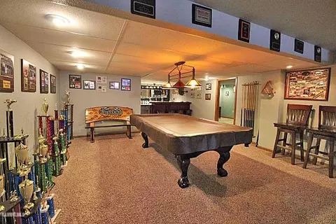 949 Mesa Dr, Freeport, IL 61032 photo 13