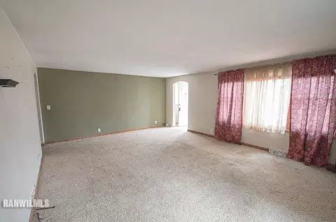 16467 Edwardsville Rd, Pecatonica, IL 61063 photo 3
