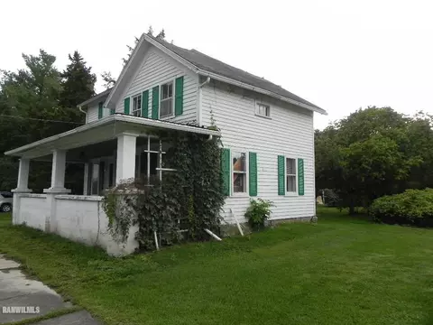 404 N West St, Davis, IL 61019 photo 3