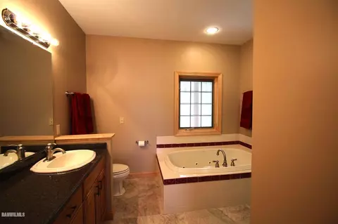 27 Shadow Ridge Rd # -7, Lanark, IL 61046 photo 10