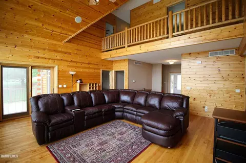 27 Shadow Ridge Rd # -7, Lanark, IL 61046 photo 4