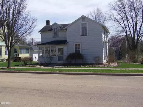 204 E Franklin St, Lanark, IL 61046 photo 1