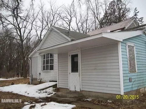 9476 E River Rd, Ridott, IL 61067 photo 10