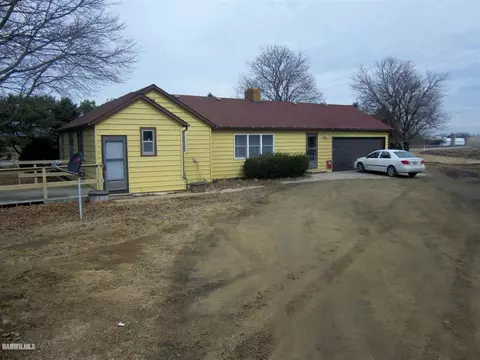 2908 Brick School Rd, Freeport, IL 61032 photo 1