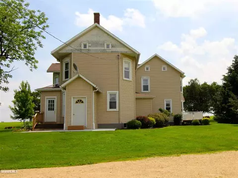 7580 E Kelly Rd, Ridott, IL 61067 photo 23