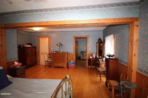 7580 E Kelly Rd, Ridott, IL 61067 photo 13