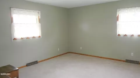 409 E Lincoln St, Mount Carroll, IL 61053 photo 14