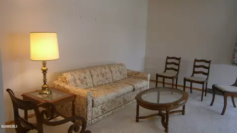 409 E Lincoln St, Mount Carroll, IL 61053 photo 7