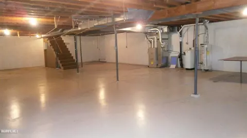 409 E Lincoln St, Mount Carroll, IL 61053 photo 16