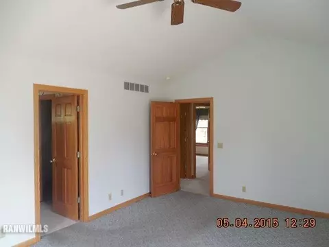 524 Huggins, Lanark, IL 61046 photo 9