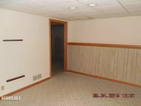 524 Huggins, Lanark, IL 61046 photo 13