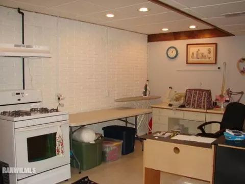 2314 Eagle Dr, Freeport, IL 61032 photo 15