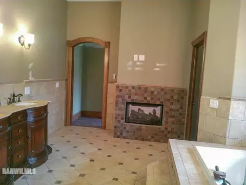 651 Egan Rd, Leaf River, IL 61047 photo 10