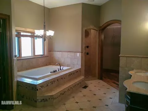 651 Egan Rd, Leaf River, IL 61047 photo 9