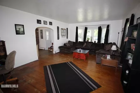 921 S Fruit Ave, Freeport, IL 61032 photo 11