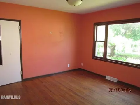 1337 S Float Ave, Freeport, IL 61032 photo 6