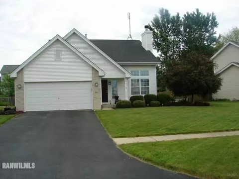 801 Fieldcrest Dr, Byron, IL 61010 photo 2