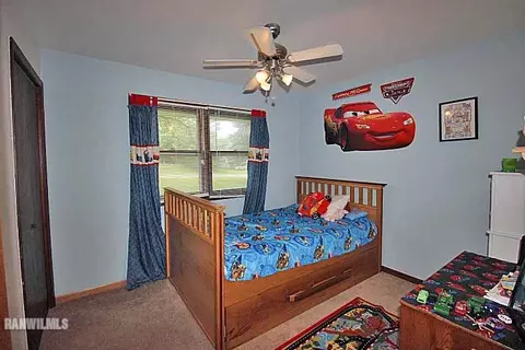 2178 Middle Ct, Freeport, IL 61032 photo 20