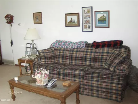 8516 E Maize Rd, Ridott, IL 61067 photo 5