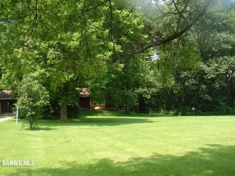 8516 E Maize Rd, Ridott, IL 61067 photo 18