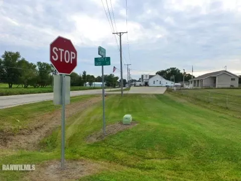 319 E First St, Mcconnell, IL 61050 photo 17