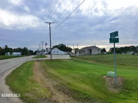 319 E First St, Mcconnell, IL 61050 photo 18