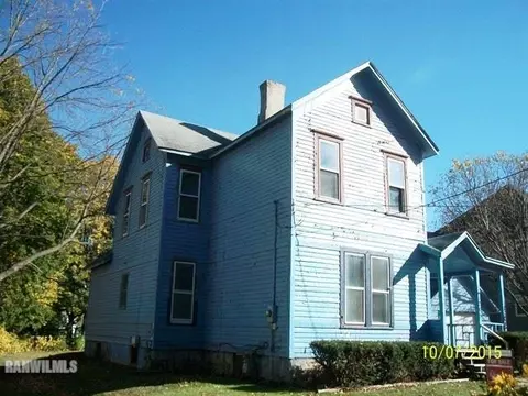1205 S High Ave, Freeport, IL 61032 photo 14