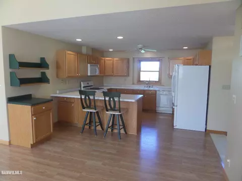 27-19 Shadow Ridge Rd, Lanark, IL 61046 photo 13