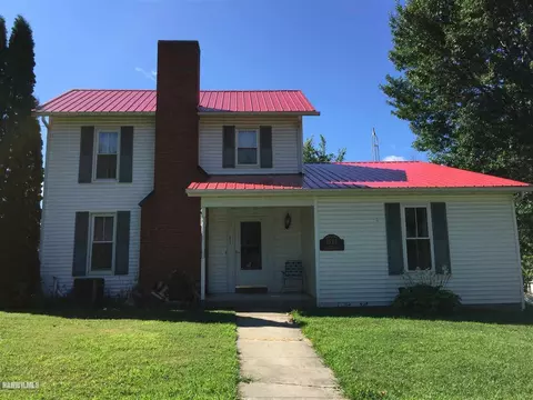 611 E Washington, Mount Carroll, IL 61053 photo 1